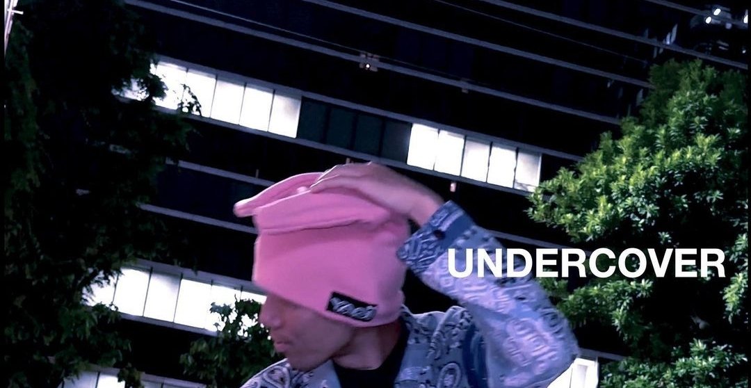 portalkhiphop's tweet photo. 📢 GIGANTE!! LOOPY libera mini versão do MV de seu novo single [UNDERCOVER] nesta segunda-feira (15). 

➡️ https://t.co/gwadiBRhBR https://t.co/FQ3d0l64gt