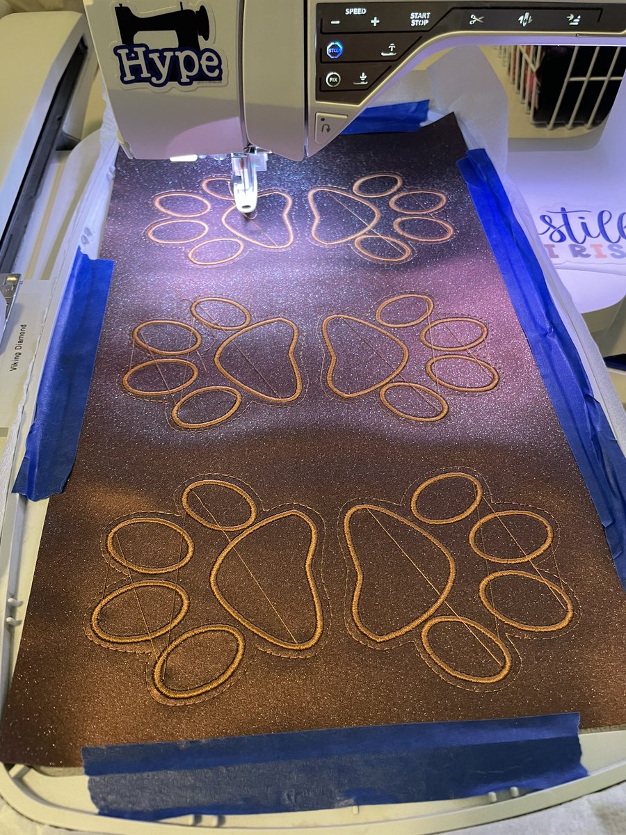 PawsitivelyStitched tweet media