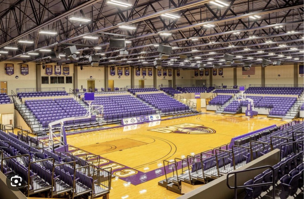PrestonCazalas's tweet photo. Very blessed to receive an offer from The University of Mary Hardin-Baylor @LawverRon @Coach_ANixon @clifcarroll @cru_basketball https://t.co/a0hhTVuLiu