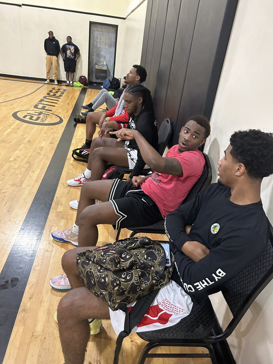 It’s Just Reps tweet media