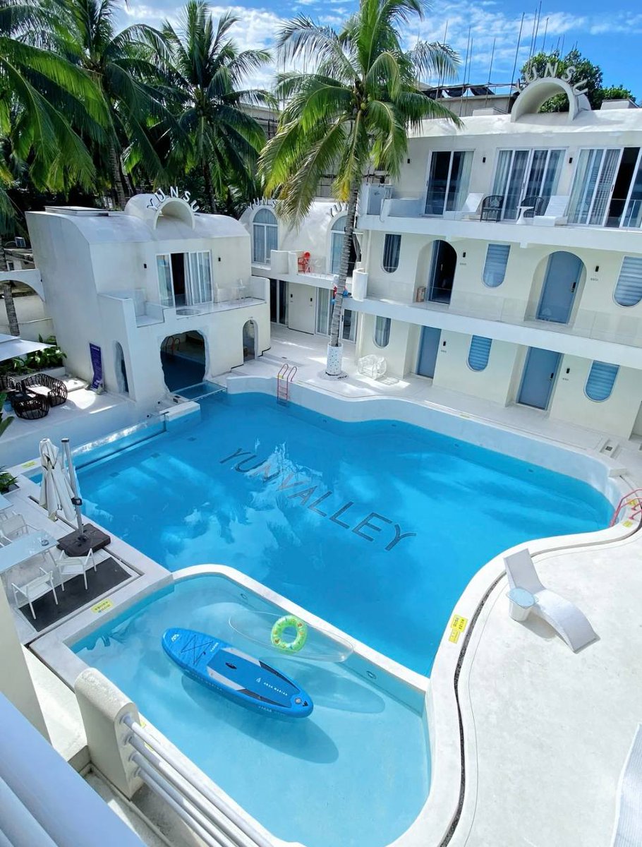 akosugianto1's tweet image. #memoryexpress #SanyaMalhotra