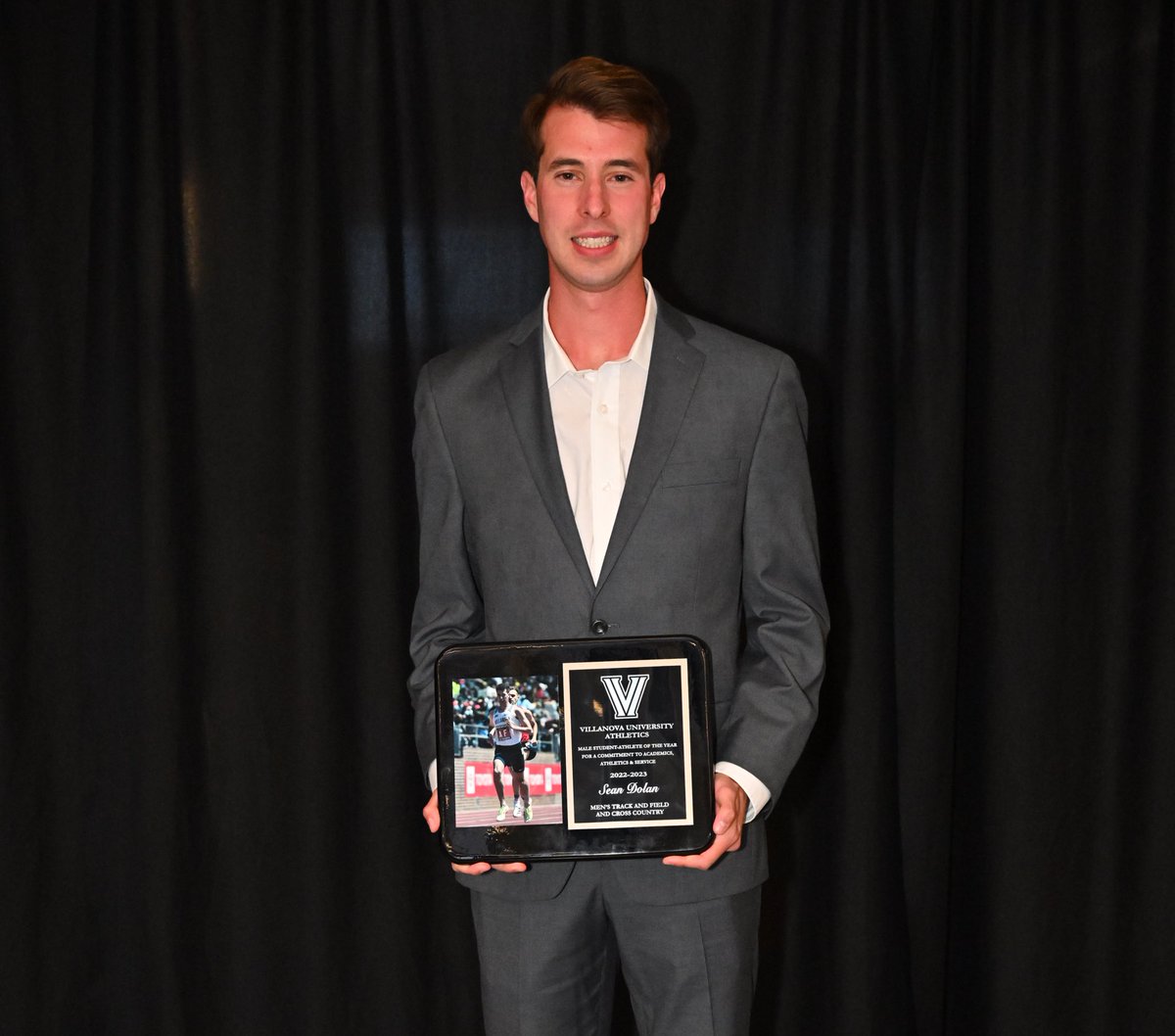 NovaAthletics's tweet photo. Congratulations to our Male Senior Student-Athlete of the Year, from @NovaTrackXC: Sean Dolan!

#NovaNation #GoNova https://t.co/pVjFkcOMN3