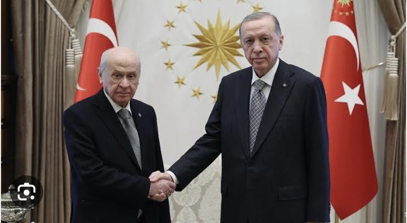 Belediye şirketleri,Taşaron,kitler, Kur’an kursu öğreticileri,TYP çalışanları büyük bir heyacan ile bu hafta vereceğiniz müjdeleri bekliyor. Bizlerin ve çocuklarımızın tüm umudu sizlersiniz.