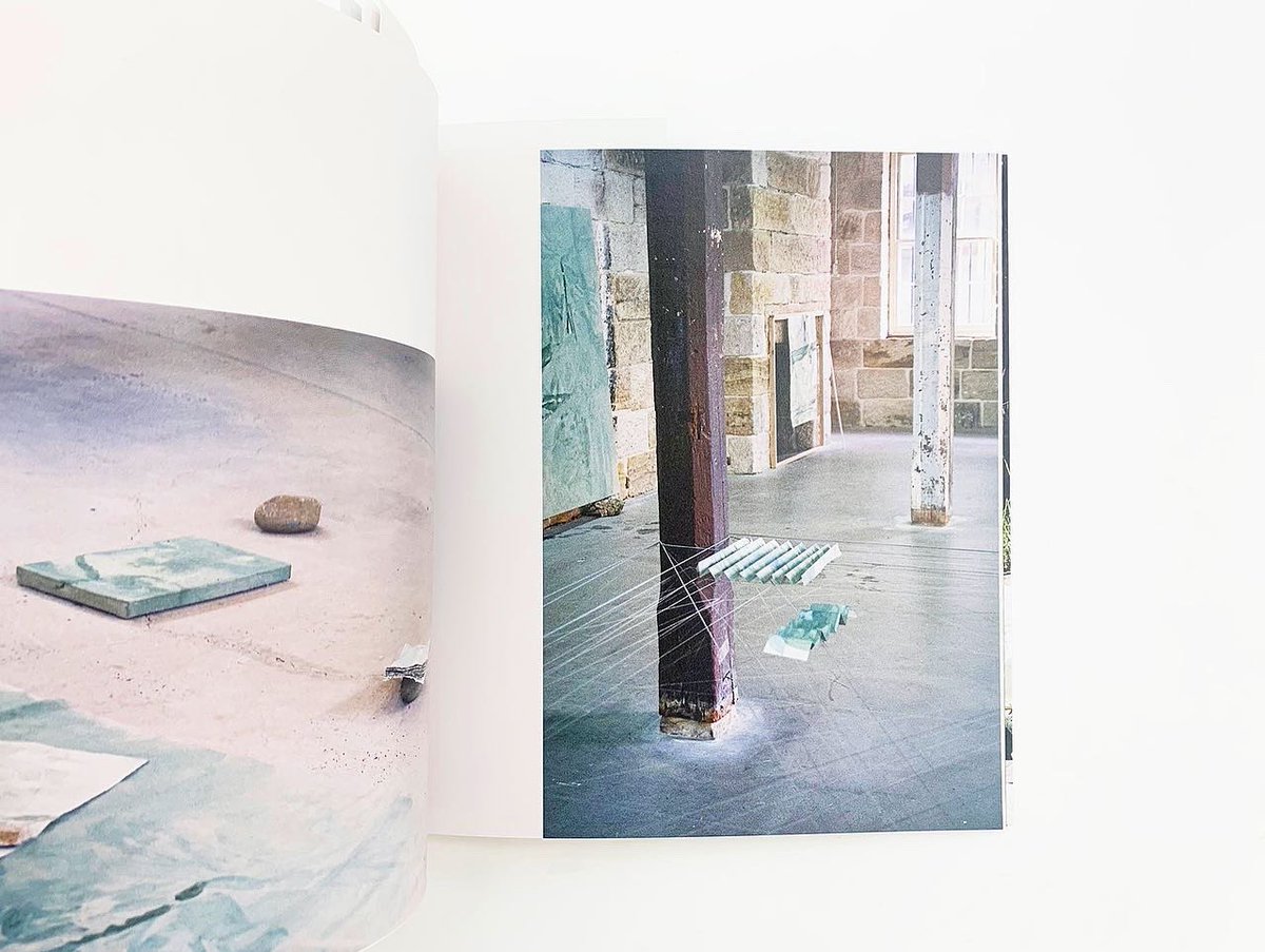 nidigallery's tweet photo. 先月開催した個展で大変好評だったフィリッパ・トジャル『Subtle Shifts 微かな移ろい』をオンラインショップに掲載しました。ぜひご覧になってみてください。

https://t.co/OokJqJuoWU https://t.co/B2gA2lD5jn