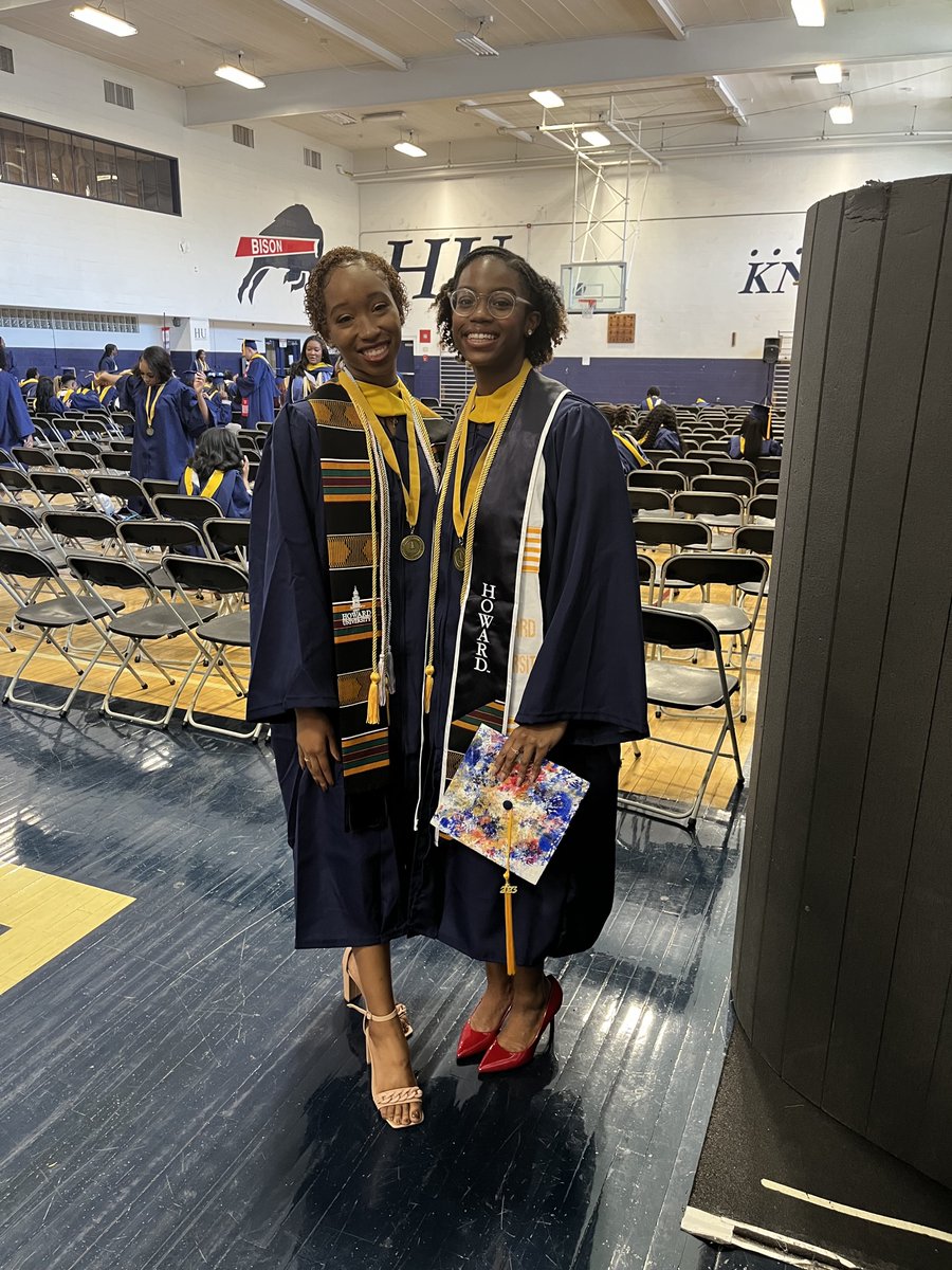 Monique A. Major (@moniquemajor215) on Twitter photo What a joy and honor to participate in the <a href="/HU_COAS/">Howard University College of Arts and Sciences</a> recognition ceremony on Friday! What a joy and honor to participate in the <a href="/HU_COAS/">Howard University College of Arts and Sciences</a> recognition ceremony on Friday!