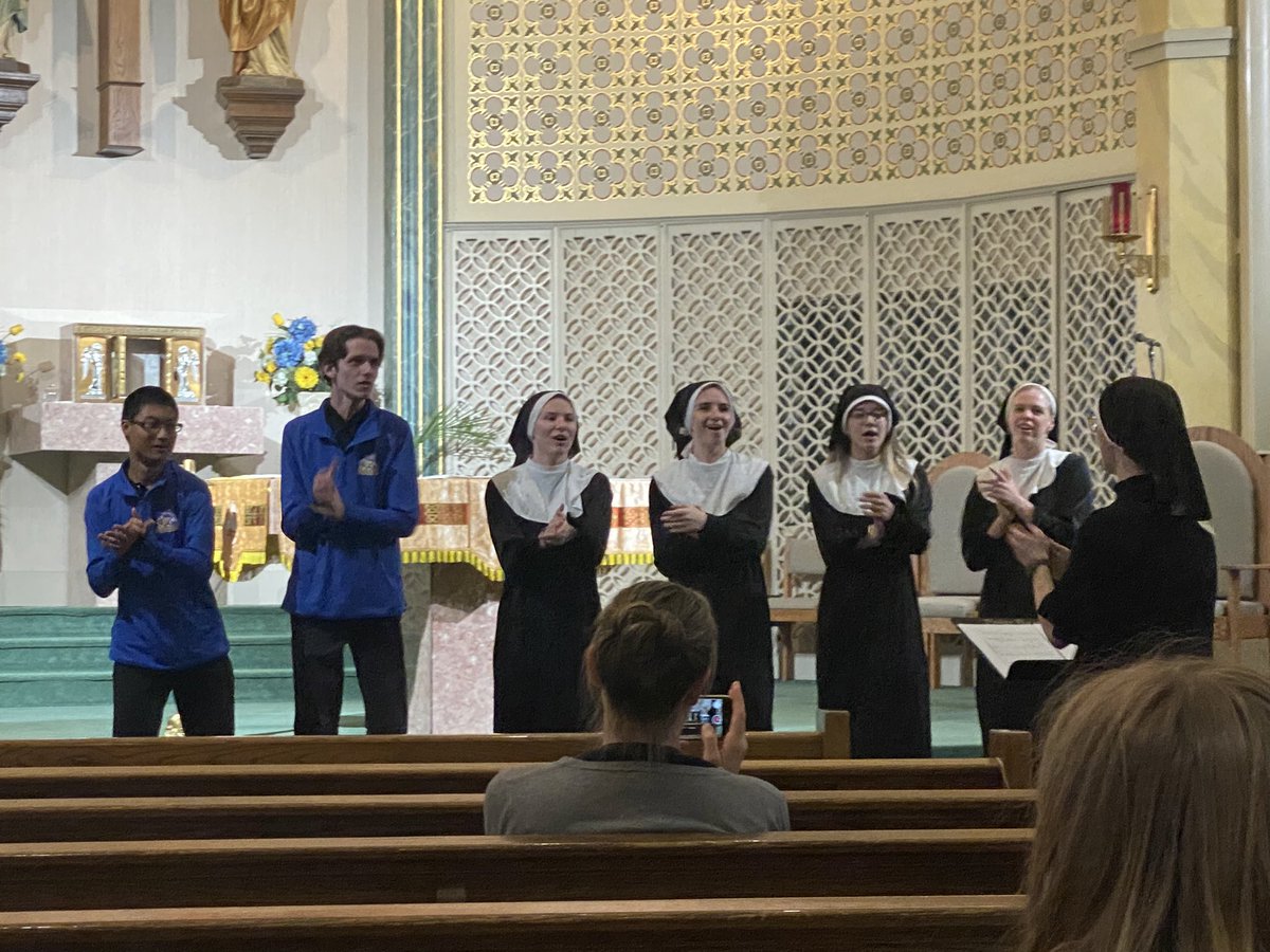 FrauTholen's tweet photo. Tonight’s combined choir concert with @borgiamusicdept and WHS was wonderful! Thank you to the choir members, directors, and accompanists for a delightful evening! #WeAreBorgia https://t.co/WeX9qyyCGd