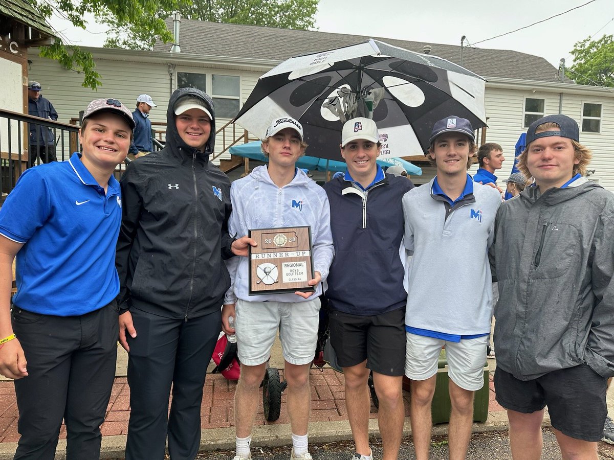 BishopMiegeGDay's tweet photo. Congrats to Bishop Miege Golf on 2nd place at Regionals!!  The team qualified for state!! Go Stags Go!!! @BishopMiegeGDay https://t.co/7W7WzE9RX6