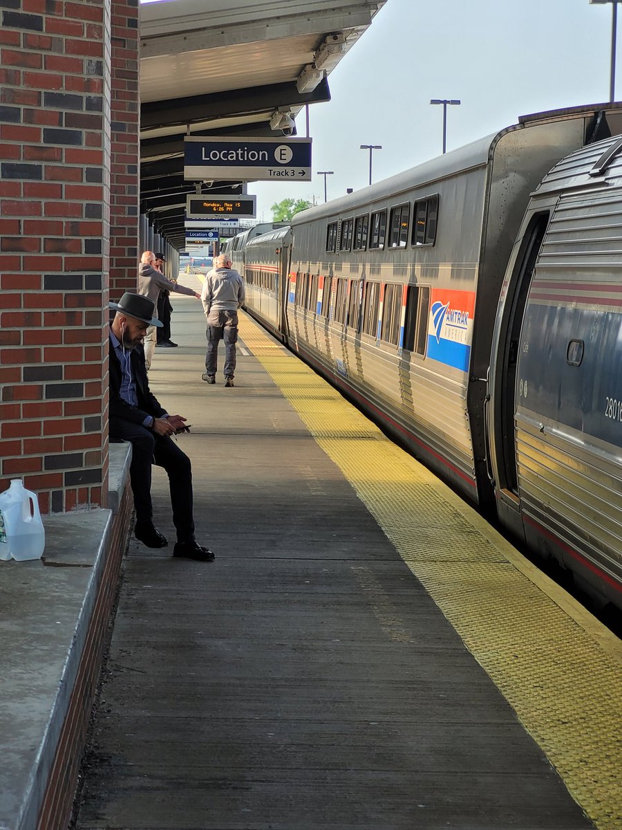 skrabut's tweet photo. On my way to #atd23. Left PVD via #amtrak. Taking the scenic route.
#cmatd I will keep you posted on my adventures. https://t.co/A0F8dz4QEZ