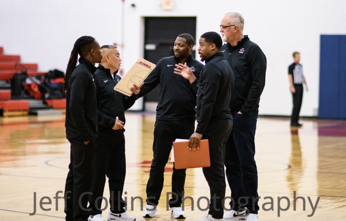 1CoachLeek's tweet photo. I would like to start off by saying Thank you CLC and Coach Russ for giving me my first coaching Job and believing in me. I will always remember the Great memories that we created. THANK YOU CLC❤️ https://t.co/pIe80BIpOs