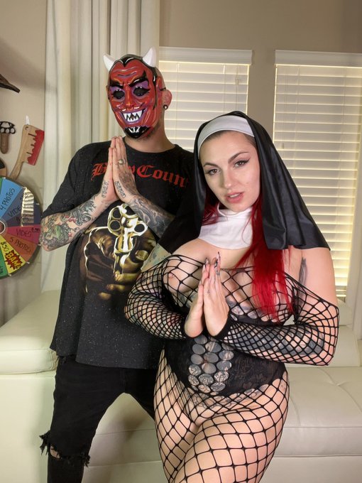 JUST SINNING WITH MY FAVORITE @Tianna_02 ❤️🫡🙌💦🔥  ⬇️⬇️⬇️⬇️⬇️⬇️⬇️⬇️⬇️⬇️ https://t.co/yM3V6ibunW https://t<a class="tags" href="/tag/tianna_02">@tianna_02</a><a href="/tag/charlieclassicphotography"class="tags"><span>#charlieclassicphotography</span></a>