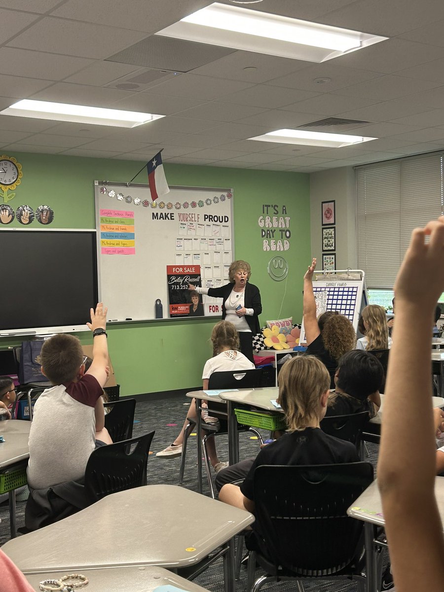 Mrs_Robinett's tweet photo. I’ve been waiting years to have a child at my school so Mr. Robinett could present at career day and today it happened!! Wonderful day with amazing presenters. We have the best community @BillyRobin83 @TISDGOES @TxDPS #careerday #GOesBlazeatrail https://t.co/1Nw2t44zI7