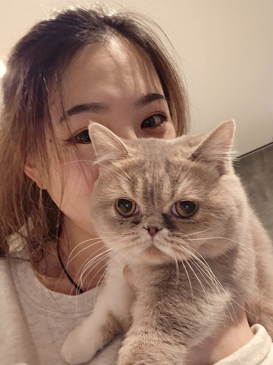 fuslie tweet media