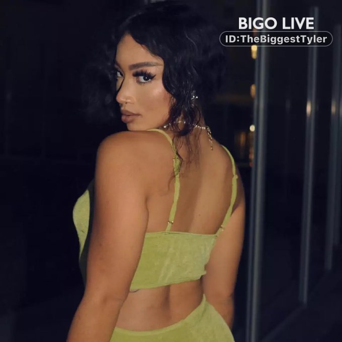 Come and see 🌱Stacy streaming live on #BIGOLIVE and make new friends!  https://t.co/Wn89yujKdi https://t<a href="/tag/bigolive"class="tags">#BIGOLIVE</a>