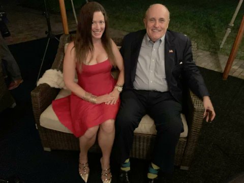amuse's tweet photo. Rudy Giuliani's ex-girlfriend claims she did PR work for the former mayor of New York City between 2019 and 2021 and is owed back wages of $2 million. She also says that Rudy tricked her into having sex with him. 
https://t.co/uTDdDjl4Cv https://t.co/LbLfX3Agnc