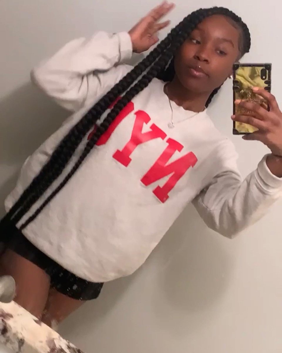 DahbratTy's tweet photo. I need some new friends &amp; twitter cousins , wassup ??? https://t.co/uNArMSVZ6E
