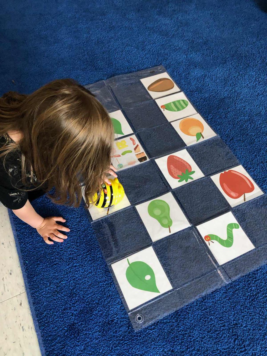 FDK 7 is learning to code and practicing our retell skills with Bee Bot. <a href="/ViolaD_HWDSB/">Viola Desmond Elementary School</a> <a href="/ViolaVipersRead/">Viola Desmond HWDSB</a> @hwdsb