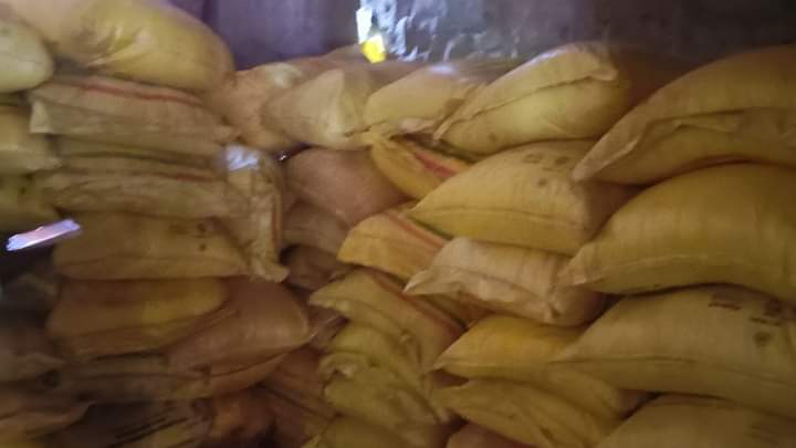 रौतहटको गौर भन्सार कार्यालयले २२ लाखको मलखाद्यलाई सेटिंगमा १० लाखमै लिलाम गर्यो, सम्बन्धित निकायलाई ध्यानाकर्षण गराउन चाहन्छौं ,