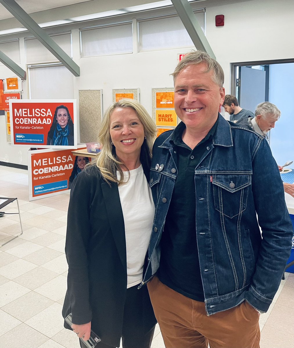 Morgan_Gay's tweet photo. Tonight’s nomination meeting for @MelissaCoenraad first chance I’ve had to catch up with @maritstiles since she became Leader of the party. She gave a phenom speech tonight. She’s a stellar leader for the party. The real deal. Look out @fordnation. #onpoli @OntarioNDP https://t.co/CReGYTul3P