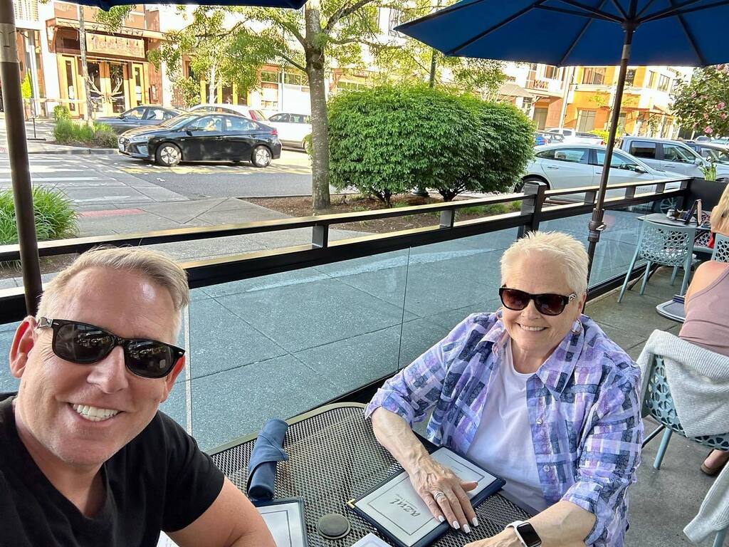 JonPlotner's tweet image. We’ve been waiting all winter for this. 

#plotnersinthepnw instagr.am/p/CsSLupTpRRH/