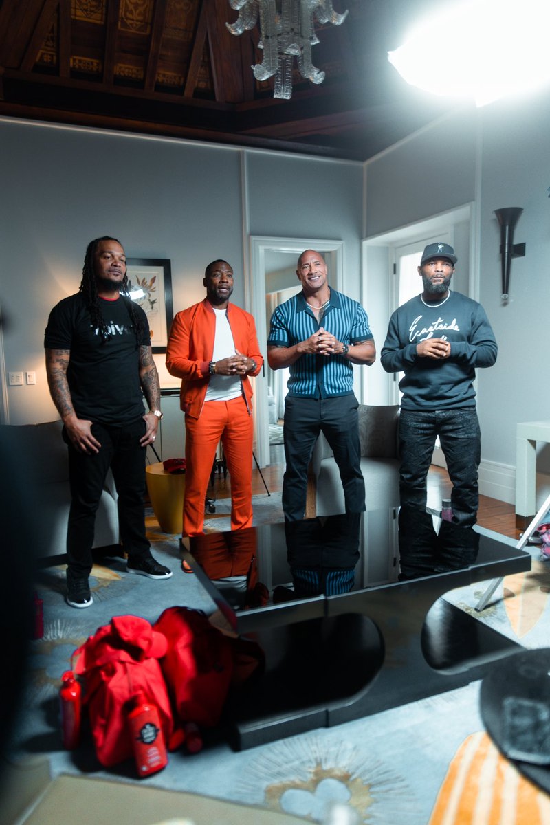 Realrclark25's tweet image. NO CHEATING. Your last saved celebrity photo/gif is your therapist. Who is it? Let the healing begin.

Let’s go!