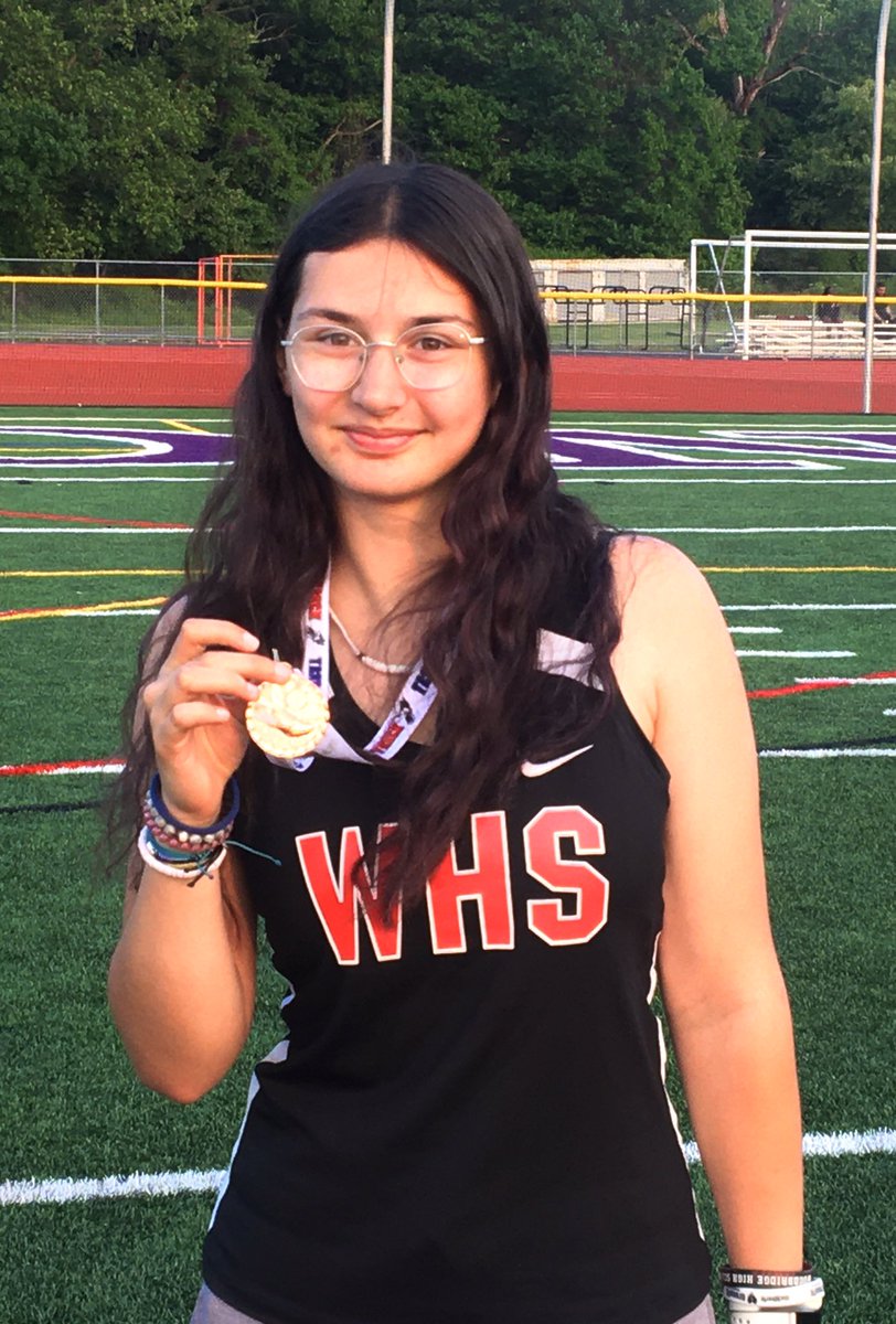 WHSTracknField's tweet photo. At the GMC Freshman Championships today,our Barrons Track&Field team had some outstanding performances🔥 including Christina🏅Javelin, Shavon🏅Shot Put, Ian🏅Long jump &100m, Kobe🏅200m, Caroline🏅400m hurdles. Great job y’all! ✅Bright future ahead! #WeAreBarrons #improvingdaily https://t.co/hmV6LniaL5