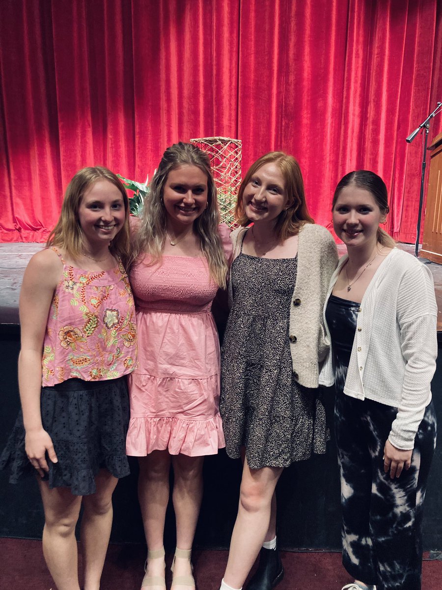 Tosa East Girls Basketball tweet media