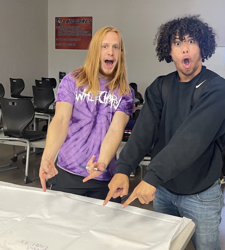 GrizzPit's tweet photo. These Seniors are signing off! The “OG” Pit Crew members helped build this program, and they will be missed! They are all off to great big new things! @TomGlennHS @GlennHSSoftball @GlennGrizFB @Coach_Kraus @CoachKellyRidge @DevinEndel @jaelinhines @jocyc2004_cantu https://t.co/bbC1OIXywB