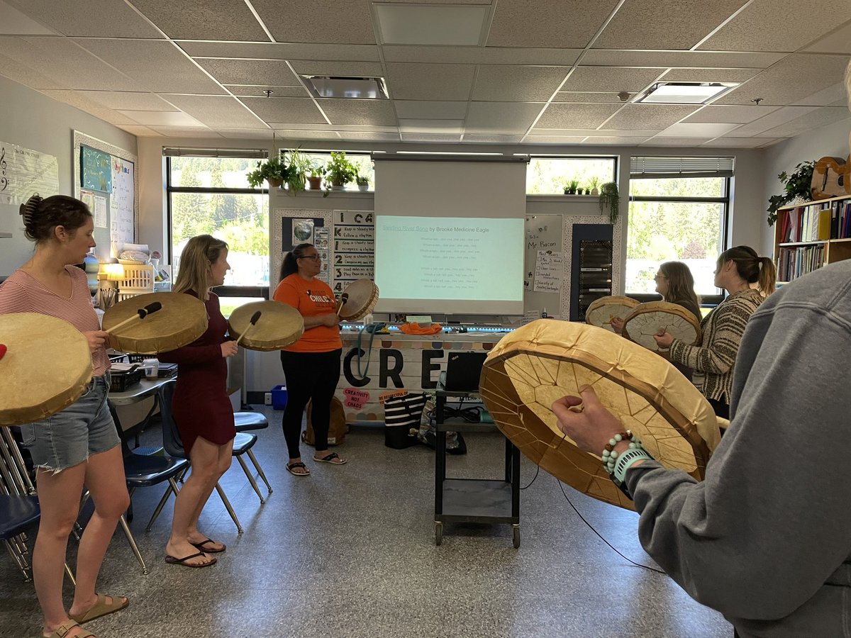 J.W. Inglis Elementary tweet media