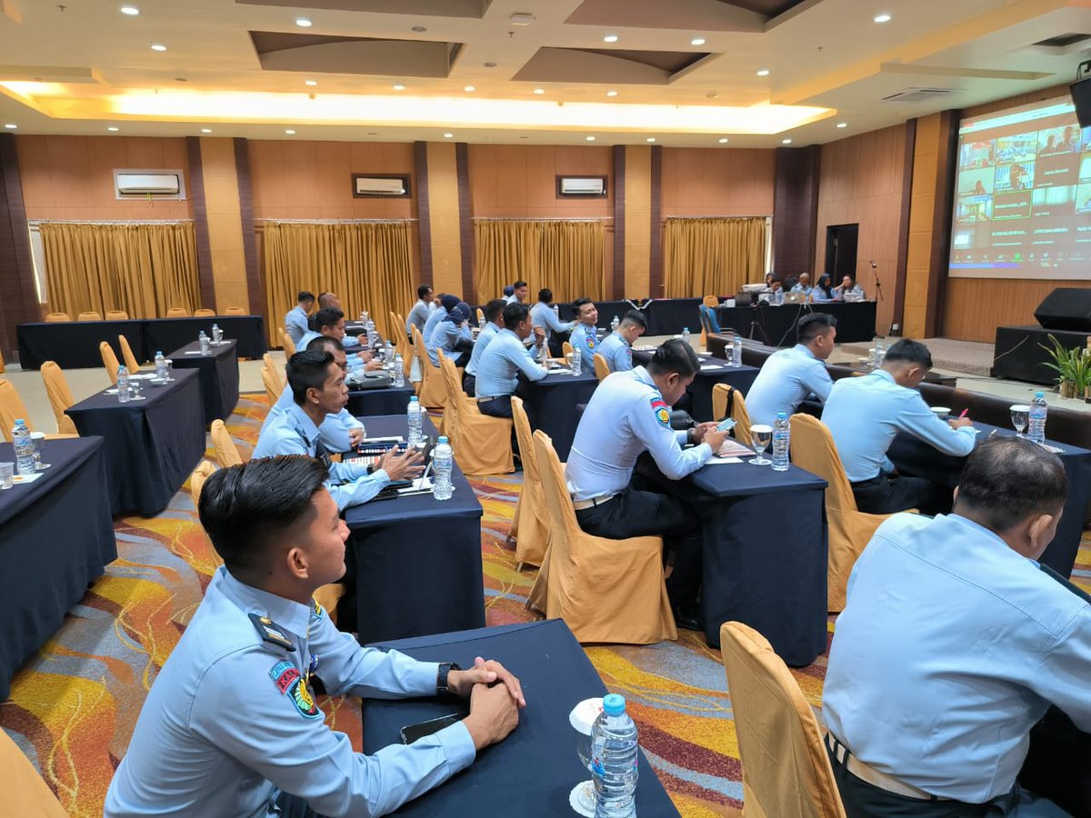 Lapas Narkotika Karang Intan Ikuti Konstek Pembentukan Unit Intelijen Pemasyarakatan

<a href="/lpnkarangintan/">Lapas Narkotika Kelas IIA Karang Intan</a> <a href="/lpnkarangintan/">Lapas Narkotika Kelas IIA Karang Intan</a>
<a href="/lpnkarangintan/">Lapas Narkotika Kelas IIA Karang Intan</a> <a href="/lpnkarangintan/">Lapas Narkotika Kelas IIA Karang Intan</a> <a href="/lpnkarangintan/">Lapas Narkotika Kelas IIA Karang Intan</a> <a href="/lpnkarangintan/">Lapas Narkotika Kelas IIA Karang Intan</a> #WahyuSusetyo
Kanwil Kemenkumham Kalsel | Faisol Ali