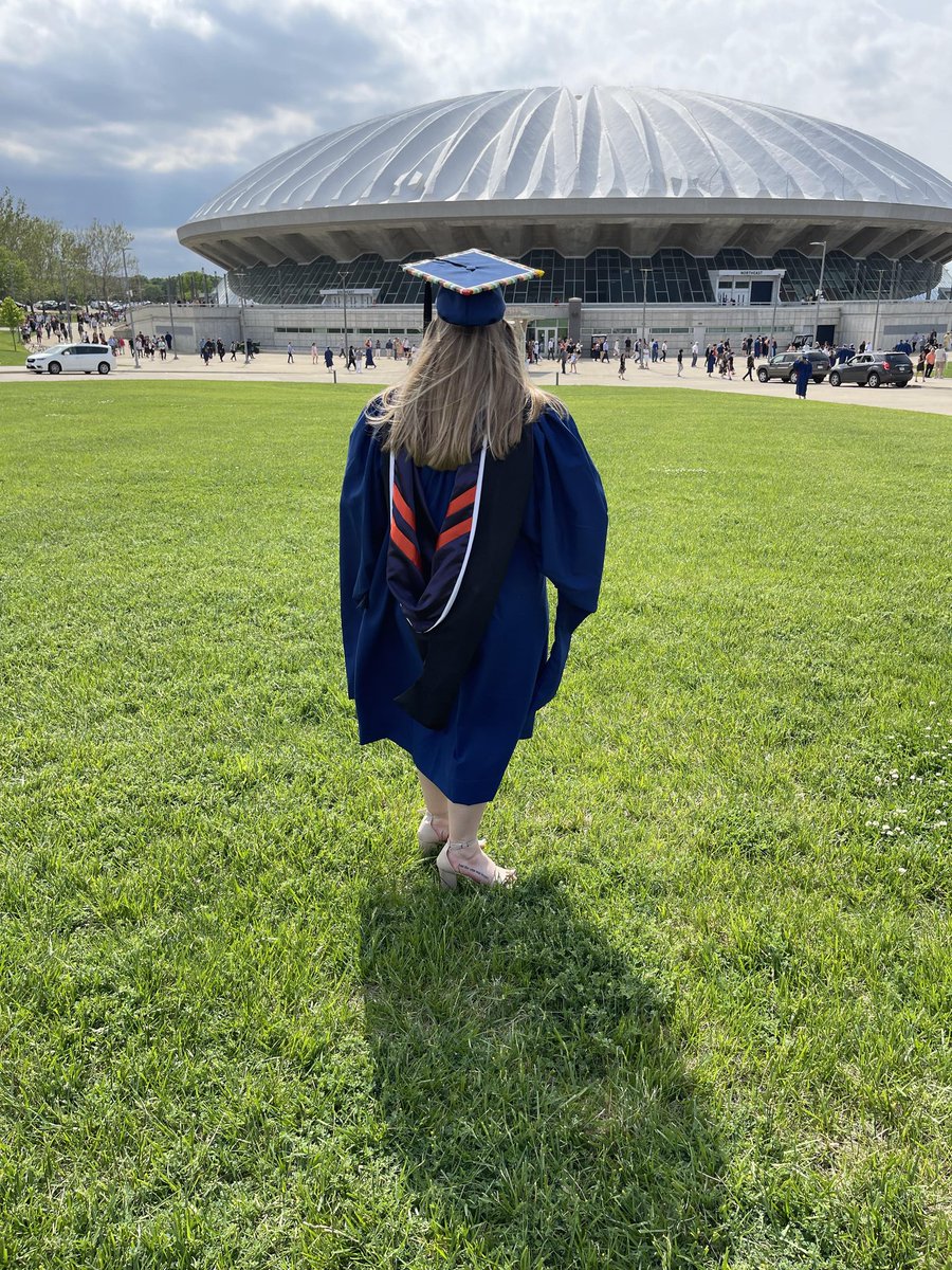 It's a wrap!!🎓🥳👩🏼‍🎓