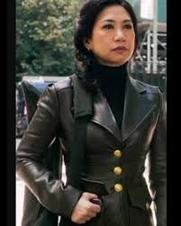 Maybe my favorite thing about CBS's #TheEqualizer is the frequency with which Liza Lapira dresses like a dominatrix mermaid.