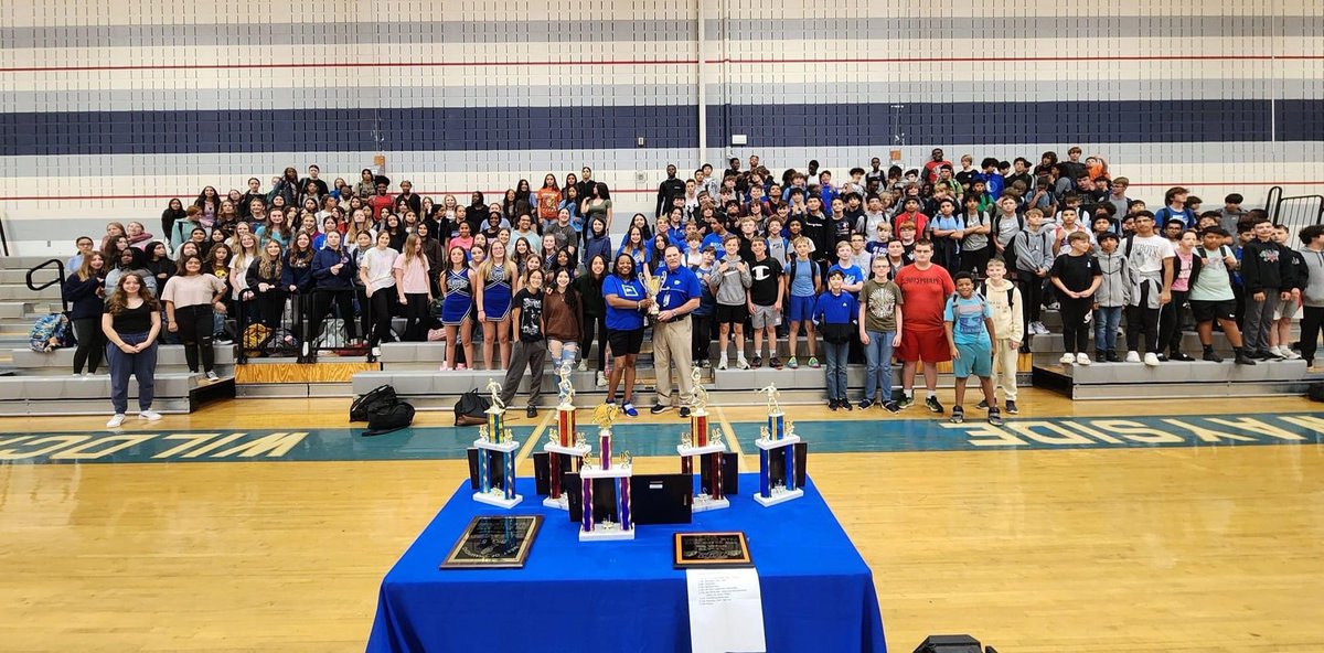 5 STRAIGHT Athletic Cups for WMS Athletics! A tradition of excellence anchored in discipline determination & focus on team. Wayside SAs are held to a high standard in and out of the classroom by parents coaches & themselves! Congrats to all for great year! #EMSproud #GoWildcats