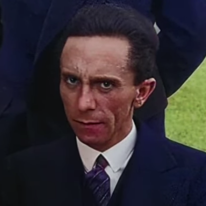 🙃🎱 tweet media