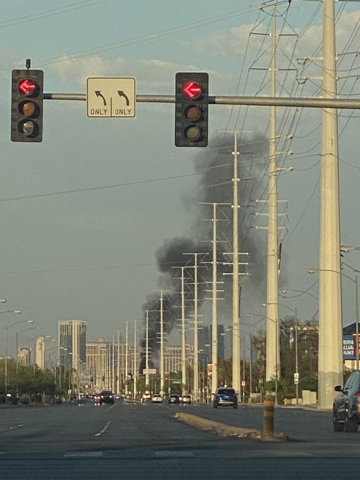 @LasVegasLocally oh no????? https://t.co/2m76kgjVMw<a class="tags" target="_blank" title="On Twitter" href="/?out=eyJ0eXAiOiJKV1QiLCJhbGciOiJIUzUxMiJ9.eyJpYXQiOjE3MjQ2NzI3MjYsImlzcyI6InR3cG9ybnN0YXJzLmNvbSIsIm5iZiI6MTcyNDY3MjcyNiwiZXhwIjoxNzU2MjA4NzI2LCJyZWRpcmVjdF91cmwiOiJodHRwczovL3R3aXR0ZXIuY29tL0xhc1ZlZ2FzTG9jYWxseSJ9.D9FKvkhp0DeIQXU_N7GG21oKnQUTn0EaCW91oMpgzd1JMe3qO0UJvh88jyhggnvkSsy_DEXPZLdf0Av3RJAAgw">@LasVegasLocally</a>