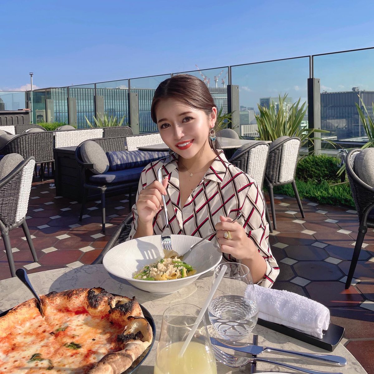 フォーシーズンのテラスランチ🍝🍕☀️

#fourseasons #fourseasonshotel #terrace #lunch #pigneto #hotellunch #フォーシーズンズホテル東京大手町 #ピニェート