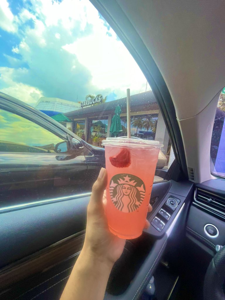PosSouth051322's tweet photo. Strawberry açaí lemonade. Fave! https://t.co/Pi7tzibfUS