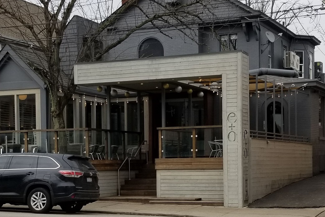 E+OKitchen - #HydePark at few paces to the north of #RealEstate agency in #Cincinnati #OylerHines of Coldwell Banker