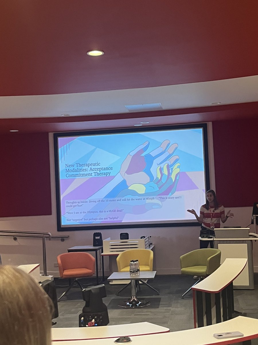A fantastic day at <a href="/SolentUni/">Southampton Solent University</a> for the Sport Conference yesterday! An insightful talk by <a href="/HStoyel/">Dr Hannah Stoyel</a> on her work as a Sport psych before an evening with Harry Redknapp - student conference line ups don’t get much better! Hope you enjoyed the VR experience Hannah <a href="/OP_Sport_Psych/">Optimise Potential</a>😂