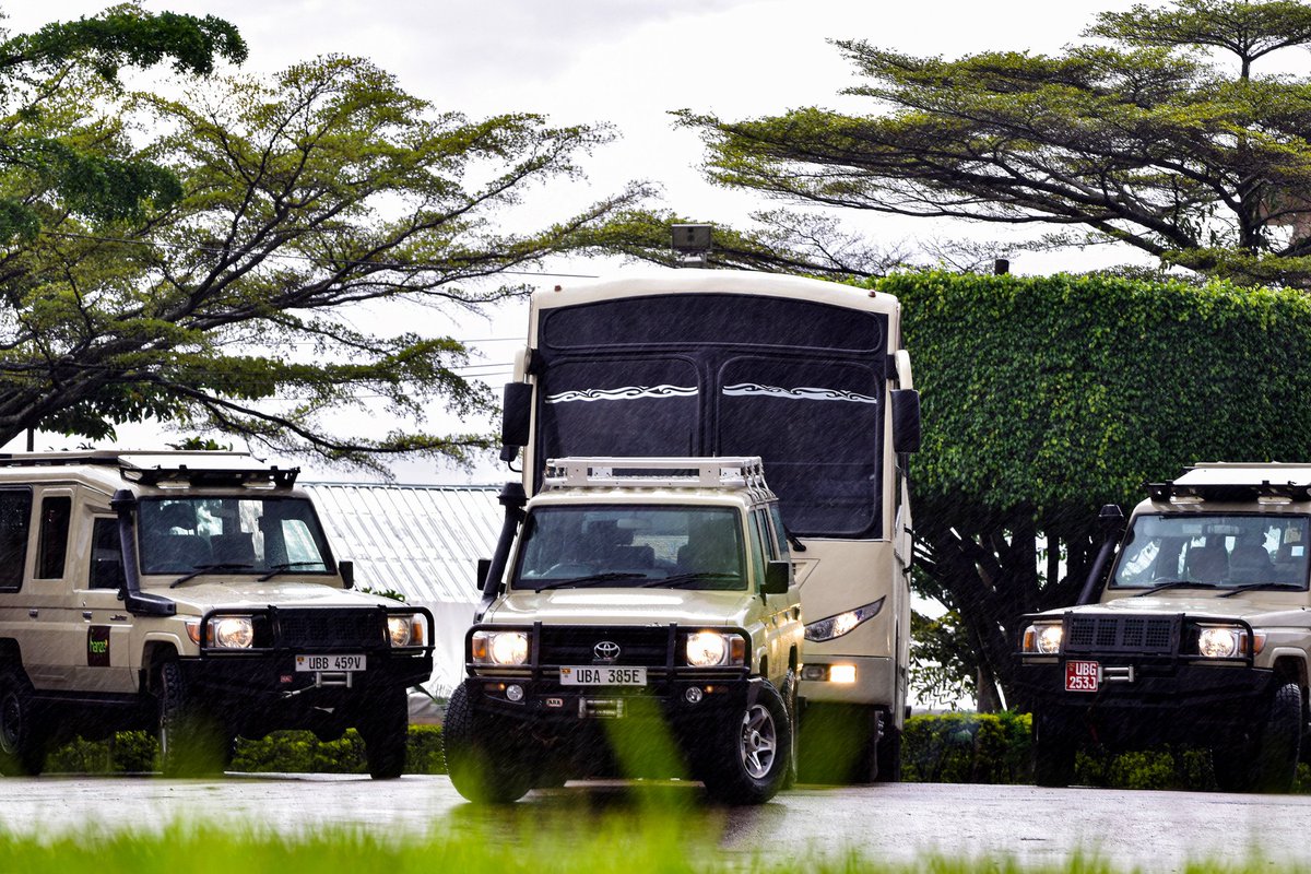 Hanzetours's tweet photo. Car Hire

We provide a versatile range of vehicles suitable for smooth and comfortable journeys.

For bookings and reservations please reach out to us on 0200930980 /0779885861 https://t.co/QRPgIeeaKG