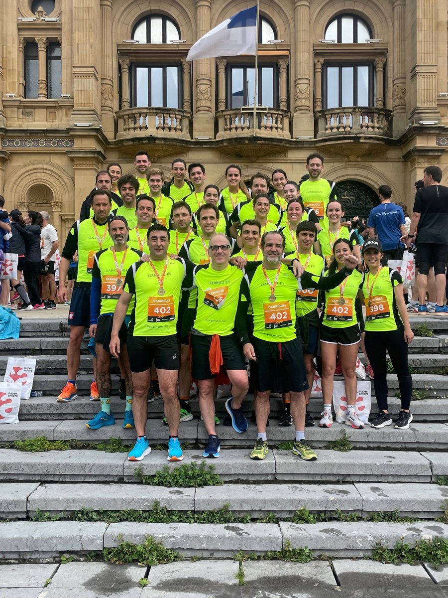 garrigues_es's tweet photo. Nuestros compañeros de las oficinas de San Sebastián, Bilbao y Pamplona participaron el 14 de mayo en la carrera de empresas de San Sebastián, que además discurre por la bahía de la Concha. 

Ya se están preparando para la siguiente...
#TalentoGarrigues #CarreradelasEmpresas https://t.co/EhvdZvIxw7