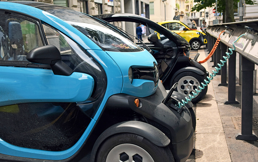 Automobile : le marché européen de plus en plus électrique 
ift.tt/fqhIvxR