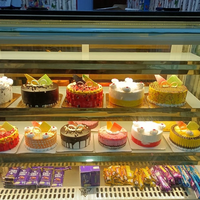 mygiftsy23's tweet image. CAKE DELIVERY IS HERE. WE GOT YOUR ORDERS .
.
.
Less than an hour delivery within and around lagos.

BOOK NOW mygiftsy.in 

#mygiftsy #cakedelivery #cakecake #mygiftsyfranchise #cakelove #cakes #cakedesign #cakedecorating