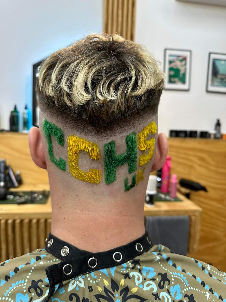 Well done to fundraisers this weekend who organised a truly hair-raising day! 

In collaboration with <a href="/UniofNottingham/">Uni of Nottingham #WeAreUoN</a> rugby teams, Jonny Felstead raised over £1,000 for CCHS UK by cutting hair &amp; doing a BBQ. 

Well done all - we love the #greenandgold hair! 💇‍♂️

<a href="/_unruc/">UoN Rugby Union Club</a> <a href="/UoNSport/">University of Nottingham Sport</a>