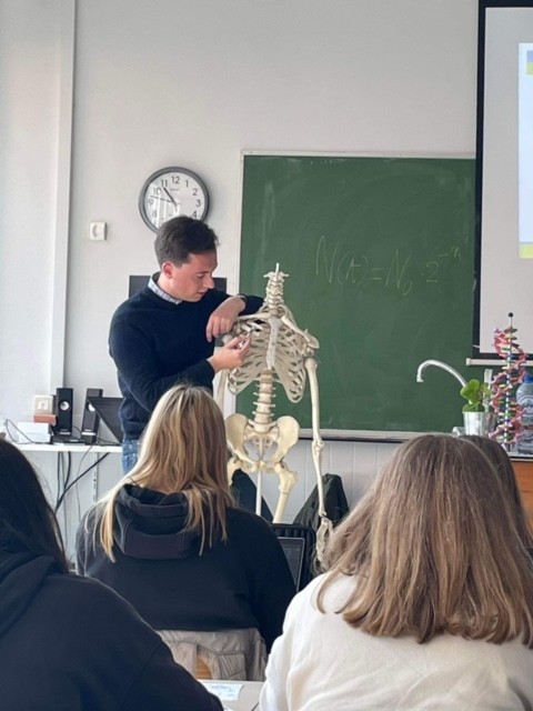 Haelewijn Nicolas tweet media