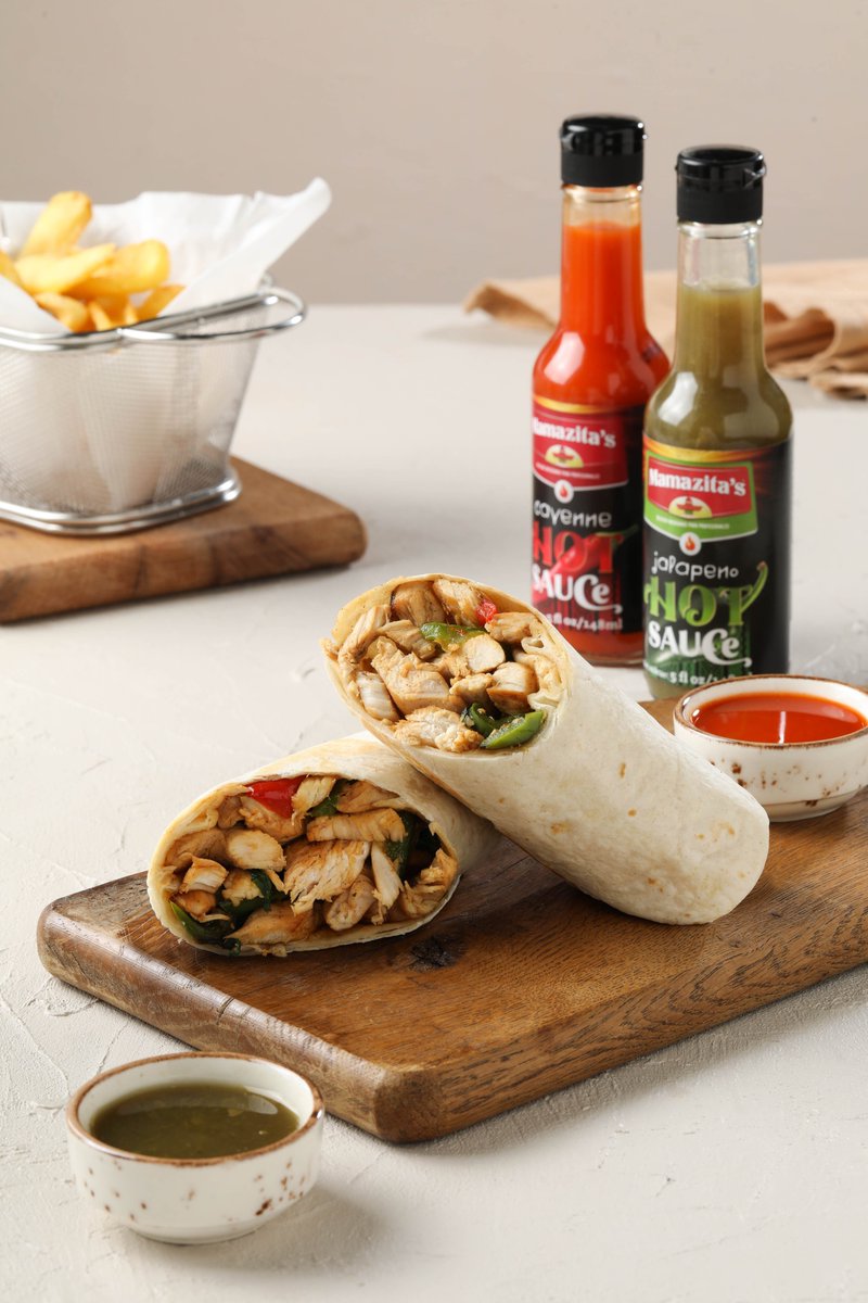 ekolfood's tweet photo. Mamazita's marka jalapeno ve paprika hot sos ikilisi atıştırmalıklarınızın yanında vazgeçilmez lezzet tamamlayacısı. 
.
.
.
#ekolfood #jalapeno #cayenne #sauce #hamburger #wrap #patateskızartması #tasty #delicious #photooftheday #paprika #food https://t.co/ihCguXniWO