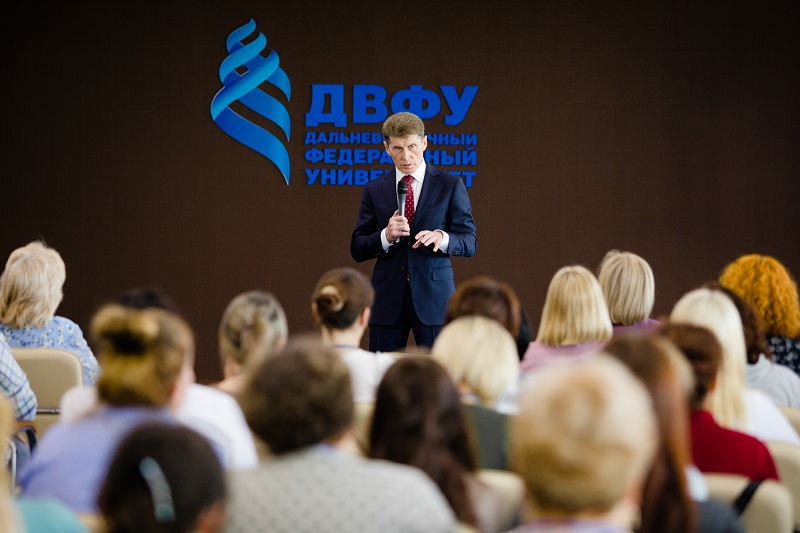 dvfufefu's tweet photo. Социальных координаторов для ветеранов СВО готовят в ДВФУ
https://t.co/WmSz9LcwQv https://t.co/4Do3kX5gy1
