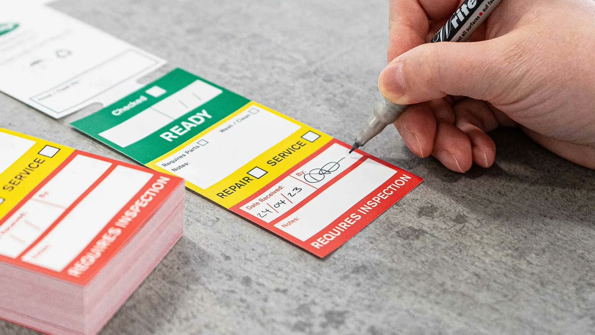 sov_print's tweet image. Do you require tough tags for extreme environments? 

Introducing the SUPA TUFF™ Hire tag, and SUPA TUFF™ Repair tag! 

Weatherproof, durable and long-lasting, these ultra-strong tags are a must for hire and service companies!

Order today &amp;gt; bit.ly/42Bpx6O #sovprint