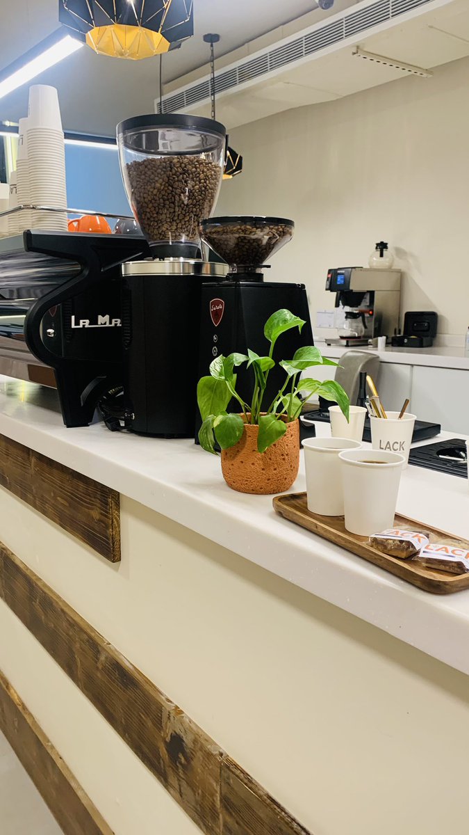 بشائر♡ tweet media