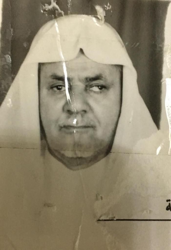 s120450s's tweet photo. من العوائل الشهيرة على السلالة الكريمة: E-M2 
عائلة الخوفي  من المملكة العربية السعودية 
رقم العينة:-ML1061
ومن أعلامهم الشيخ علي بن ابراهيم الخوفي 
 وقد درس الفقه المالكي و الموطأ على أيادي علماء أسرة المبارك وإمام في مسجد القبه لقصر إبراهيم لمدة ٦٠ سنة في الإحساء https://t.co/JclMFjOgmX