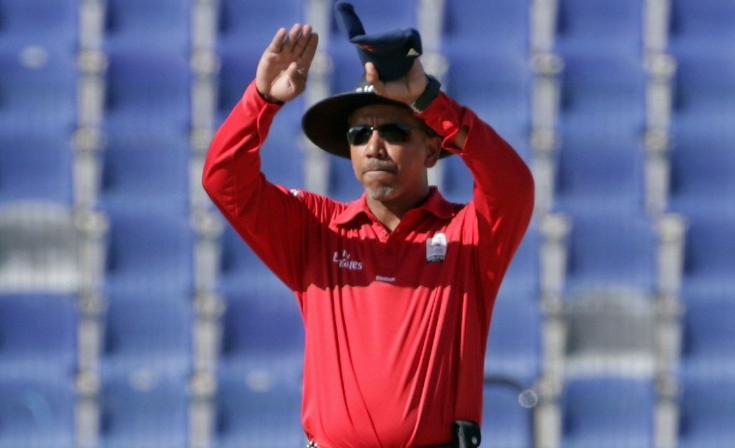 cricketnews_com's tweet photo. Soft signal rule scrapped from international cricket playing conditions, says ICC

Read: https://t.co/5BteJeCmBi

#ICC  #WTCFinal  #SoftSignal  #ICCRules https://t.co/GoxRfEKIZh